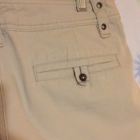 WOMEN'S HARLEY DAVIDSON CAPRI PANTS NWOT.EXC COND. - Picture 6 of 8